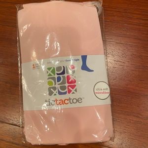 Tic Tac Toe Ultra Soft Microfiber Tights size 6-8
